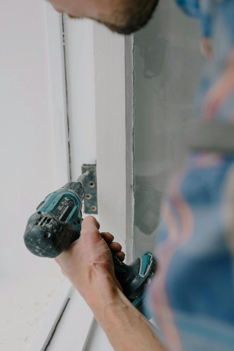 Door installation-f05c7a411cd74b0baffa7a6bbac89abe.jpg Door installation