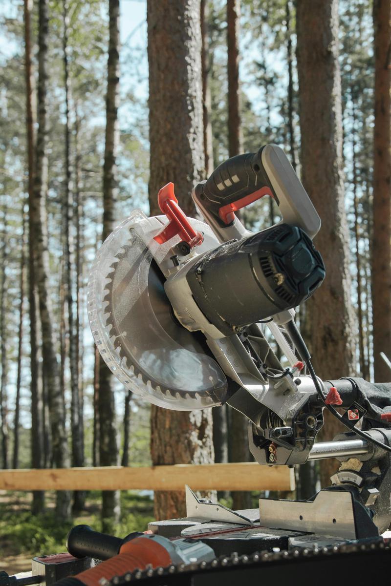 circular saw