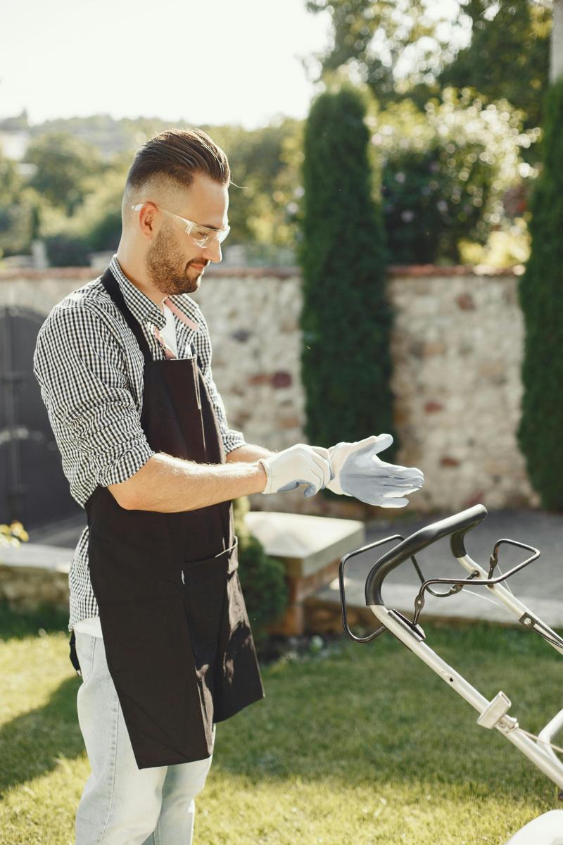 electric lawn mower